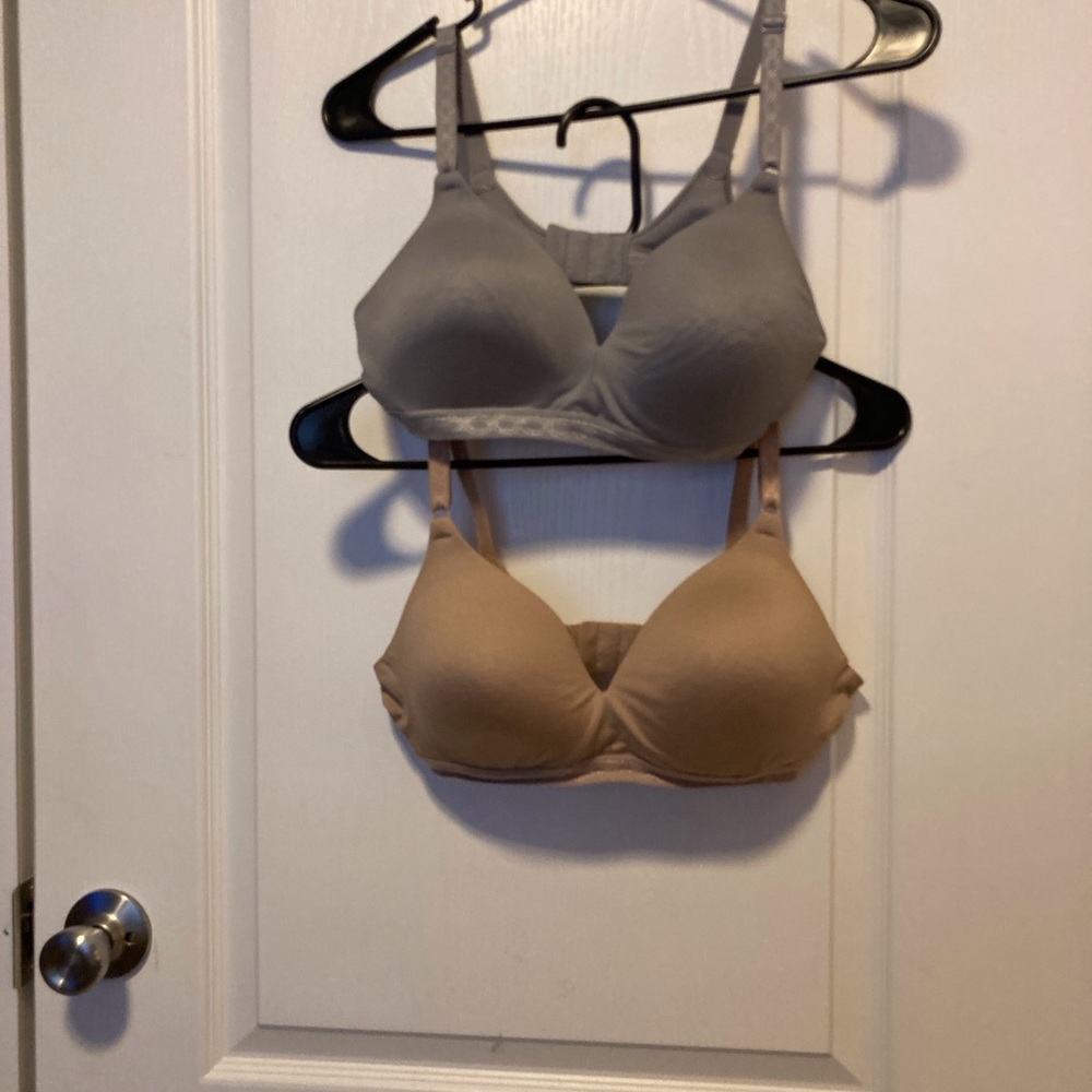 Wireless bras 36B